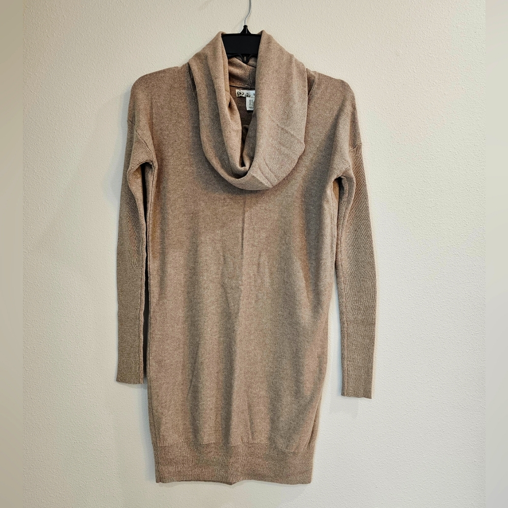 Kaisely cowl neck sweater. brown sweater. Xs